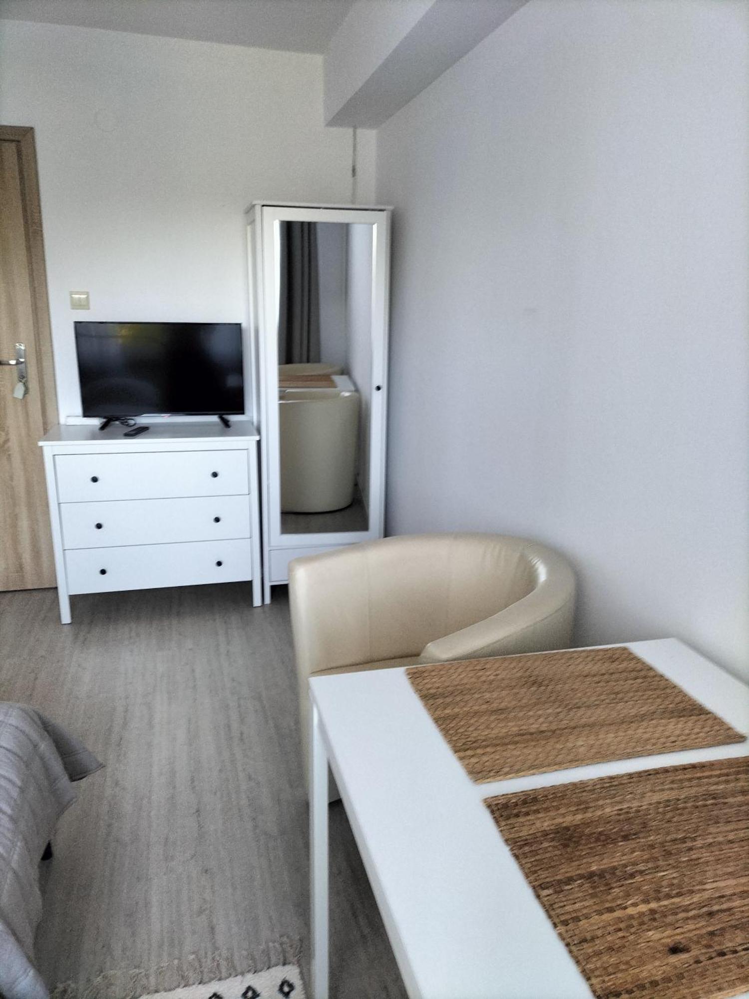 Pokoje U Bozeny Apartment Ostrowo  Bagian luar foto