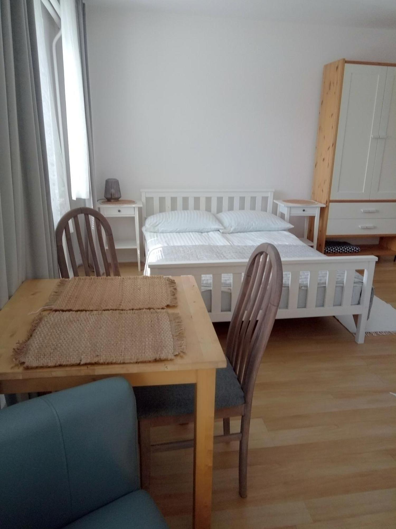 Pokoje U Bozeny Apartment Ostrowo  Bagian luar foto