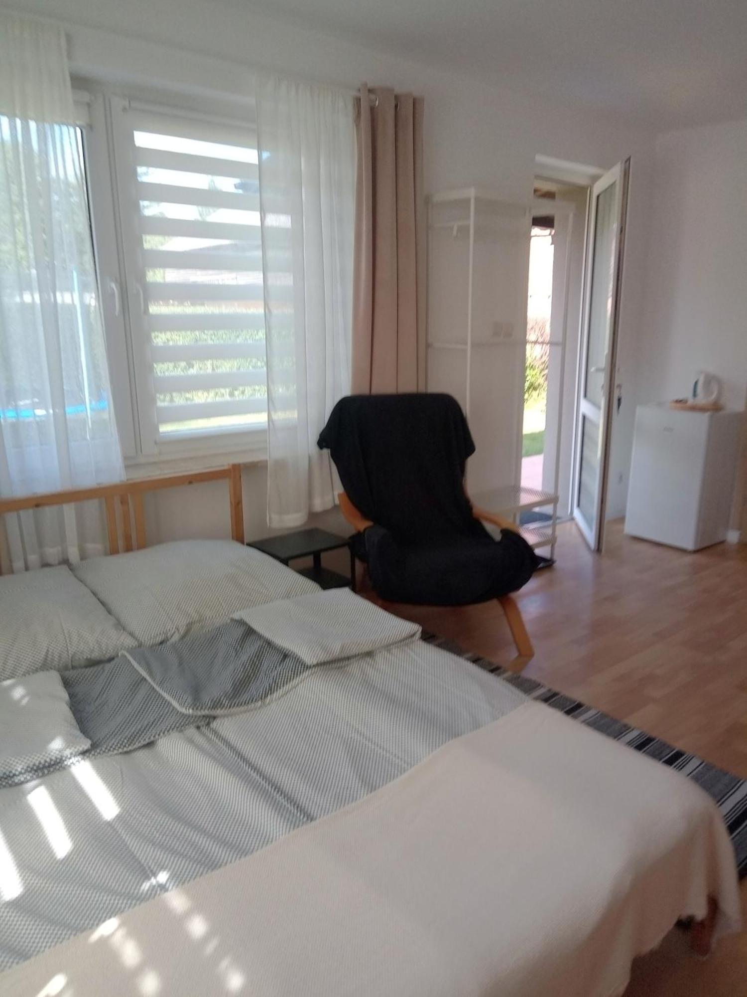 Pokoje U Bozeny Apartment Ostrowo  Bagian luar foto